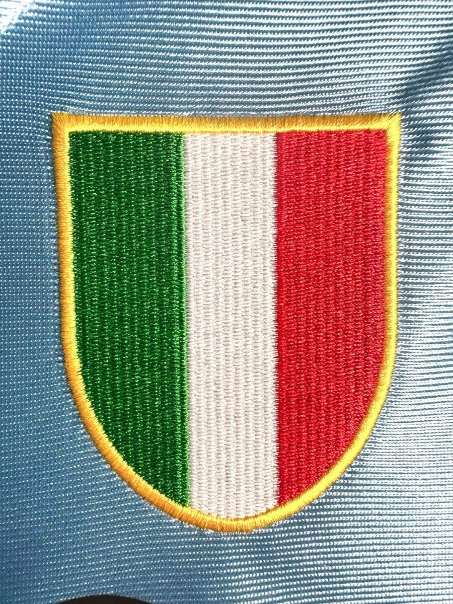 tenue-officielle-napoli-domicile-1990-1991-style-maradona oficjalny strój Napoli domowy 1990 1991 styl Maradona