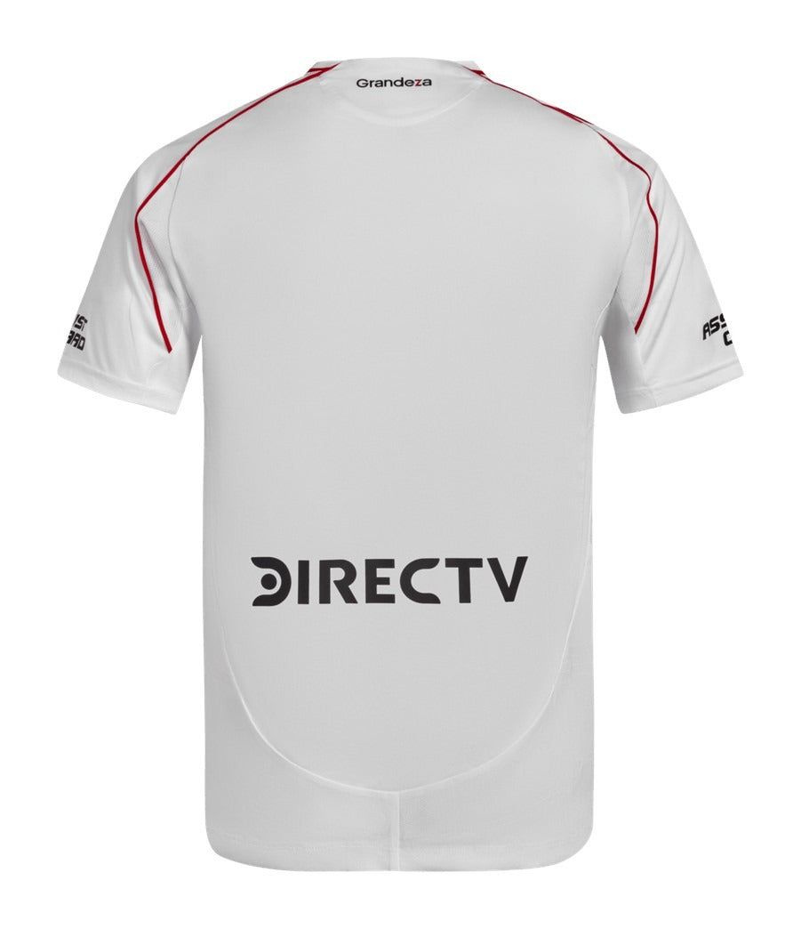 tenue-officielle-river-plate-a-domicile-nouvelle-collection oficjalny strój domowy River Plate nowa kolekcja