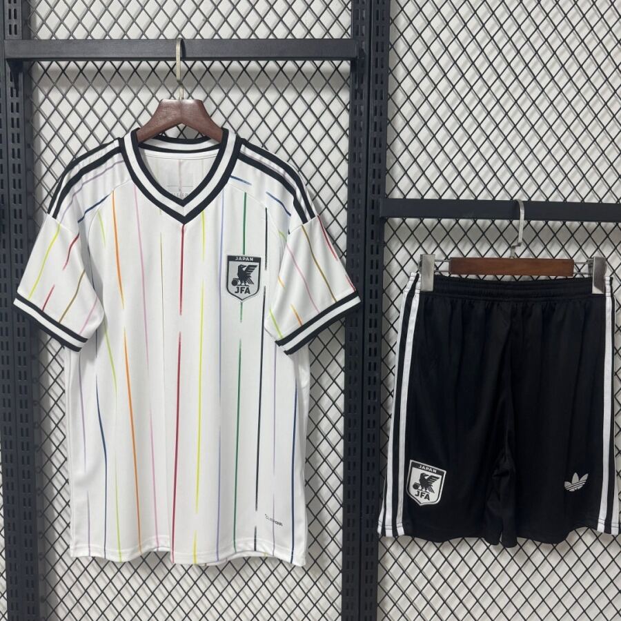 1086f84d6cc336ab93e39c7622f273ec.jpg Koszulka Japonia Wyjazdowa 2026 Dorosła