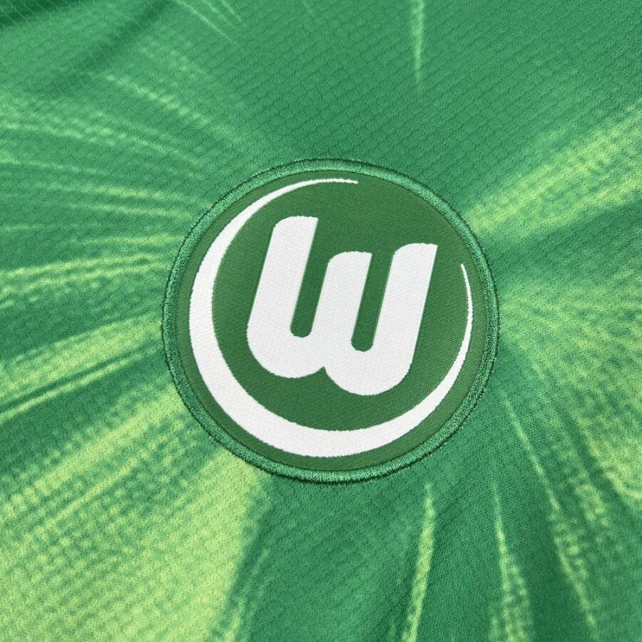 2_1756435929000.jpg Koszulka Wolfsburg 2025-26