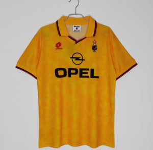 38F9A657-81AA-4455-A0D5-6CE352E99EB2.jpg Koszulka AC Milan Trzecia 1995/96