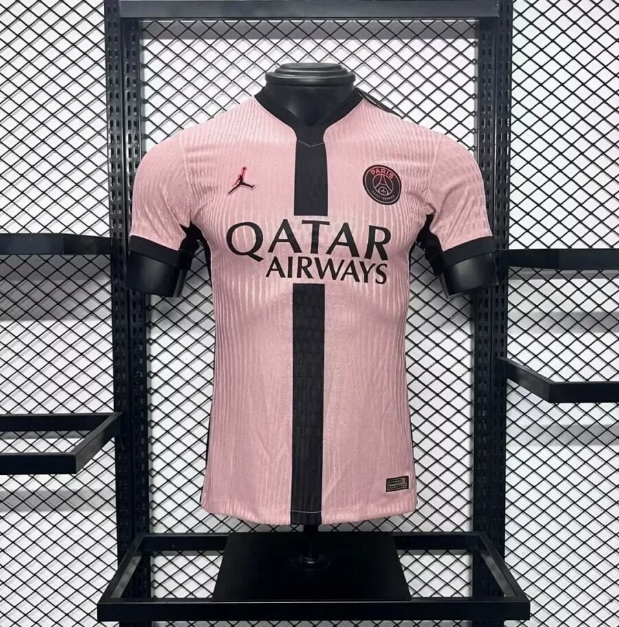 6025a73be5a40f53eade33e3f91a83f3_29c82f6d-c343-465d-bd5d-3084ec35aaa3.jpg Koszulka PSG Paris Saint Germain 2024/25 Oficjalna
