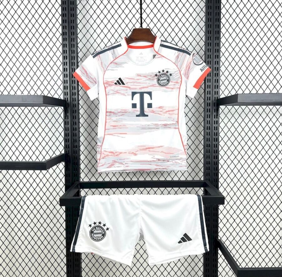 77B688BB-136A-45A2-9E8B-78E497C0C258.jpg Koszulka FC Bayern Monachium Wyjazdowa 2025/26 Dziecięca