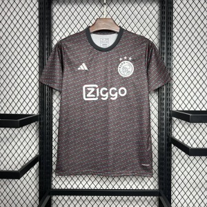 7bfea4ecf15786f7cb78e01b81d41b97.jpg Koszulka Ajax Amsterdam Przedmeczowa 2024-2025