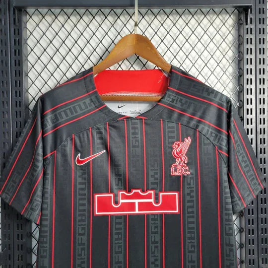 7ea5188a_540x_d3956ebe-dd2e-4bde-8d81-63a16b27def2.jpg Koszulka Liverpool 2023 Premium Streetwear