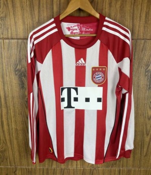 Koszulka FC Bayern Monachium Domowa 2010/11 Długie Rękawy