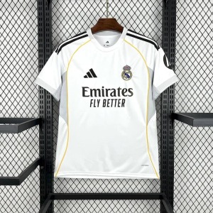 9a41b41a11acb85ea82115cee68e982a.jpg Koszulka Real Madrid Domowa 2025-2026