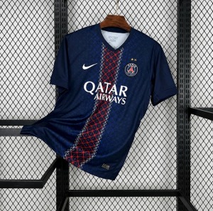 CC083224-255E-4228-8BED-EB3B487AF78F.jpg Koszulka PSG Domowa 2025/26 Dwie Gwiazdki