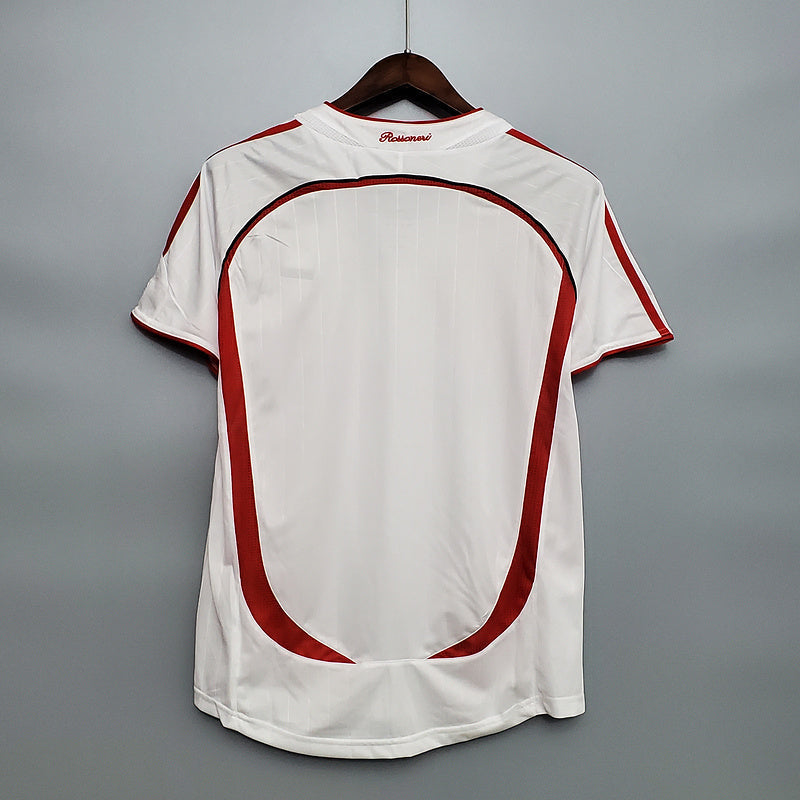 IMG-1273_ad614292-d8a4-41b7-a254-0eae09719758.jpg Koszulka AC Milan Retro 2006-2007