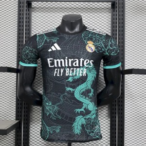 d3276b5385ae9018e6bbb2e61662e32b.jpg Koszulka Real Madrid 2025-2026 Concept Streetwear