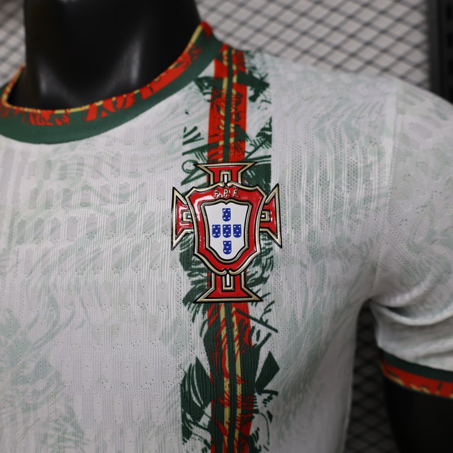 e43e9a7d.jpg Koszulka Portugalia Concept 2026