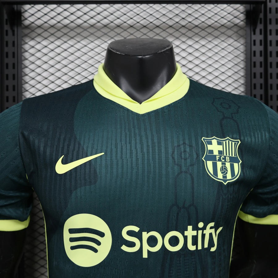 eeb7cccd.jpg Koszulka FC Barcelona 2025-2026 Oficjalna