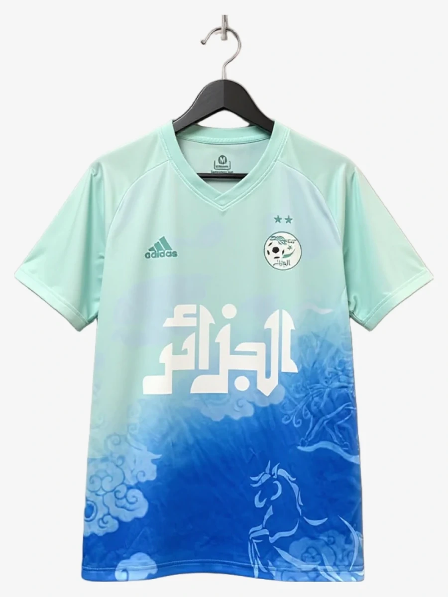 maillot-concept-algerie-edition-degrade-bleu-2024-2025 studio v12 Koszulka Concept Algieria Edycja Gradient Niebieski 2024-2025