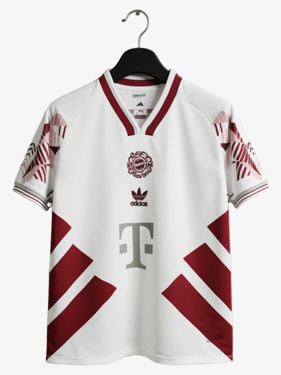 maillot-concept-bayern-munich-edition-avant-match-2025-2026 studio v12 Koszulka Concept Bayern Munich Edycja Przedmeczowa 2025-2026